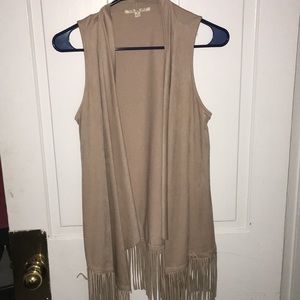 Suede, tan, sleeveless fringe top